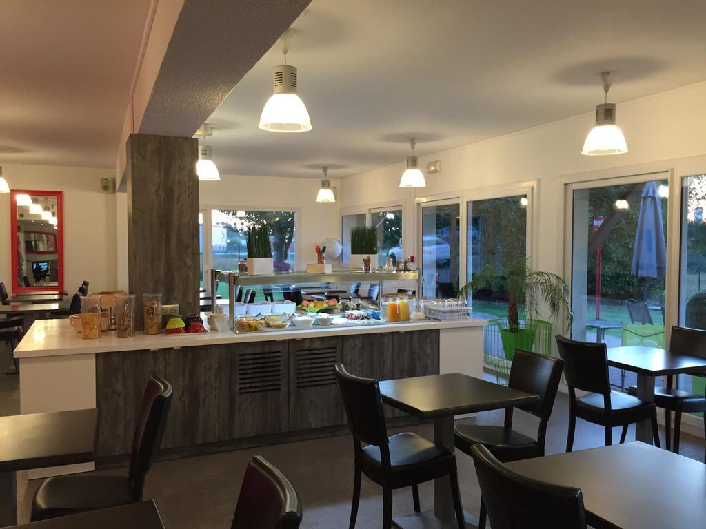Hotel Rouen Est / Val De Reuil